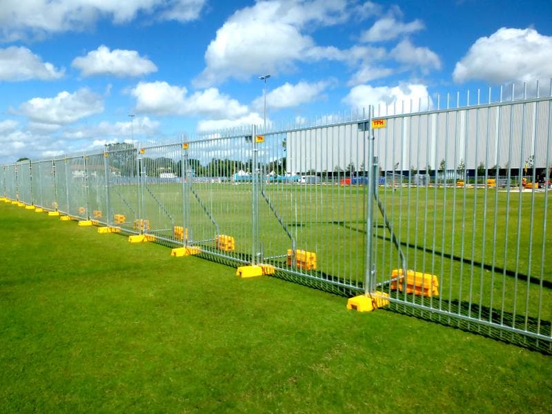 Traffic Management with Ricochet Road Barriers